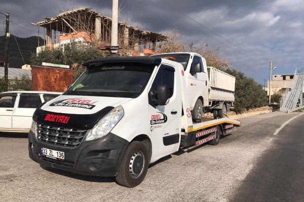 Mersin Oto Kurtarma Hizmetleriyle Zaman ve Güvenlik Kazanın